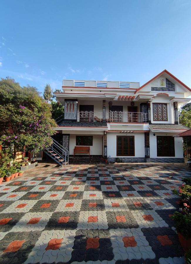 Moon Homestay Santhanpara Kültér fotó